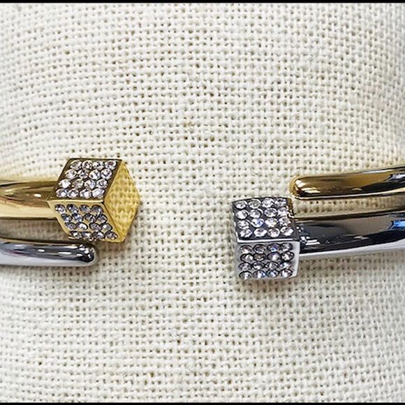 Pavé Cubic Zirconia Cube Bracelet,NWT-Boutique - Picture 4 of 10